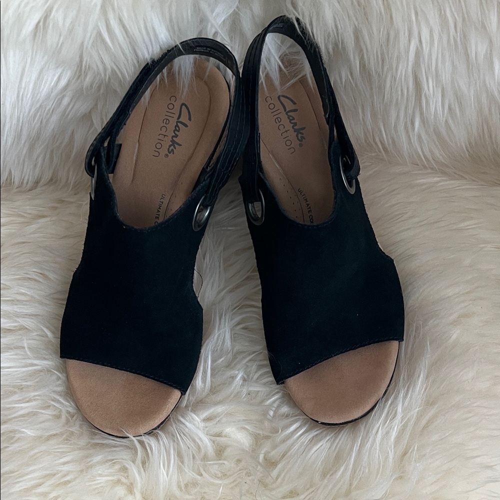 Clarks Women's Black and Tan Suede Slingback Sandals